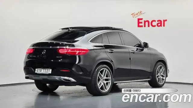 Mercedes-Benz GLE-Class 2018 — Фото 2/20