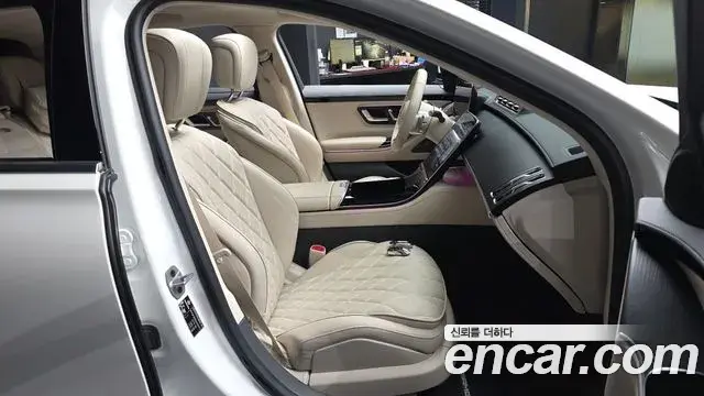 Mercedes-Benz S-Class 2023 — Фото 11/20