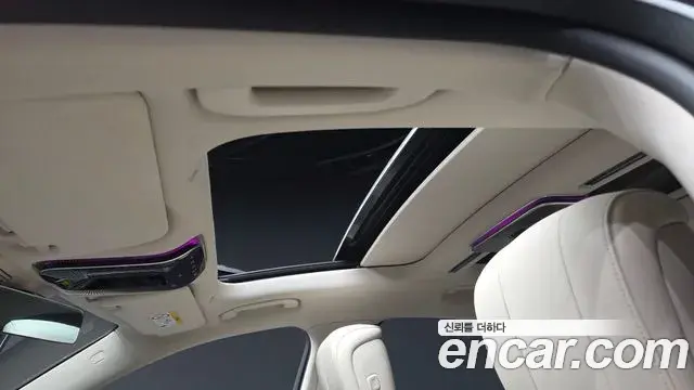 Mercedes-Benz S-Class 2023 — Фото 18/20