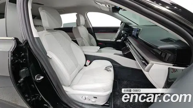 Hyundai Grandeur 2023 — Photo 12/20