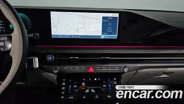 Hyundai Grandeur 2023 — Photo 14/20