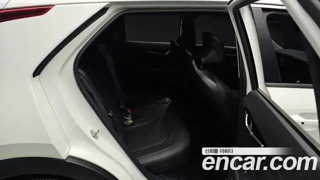 Kia Niro 2023 — Фото 11/20