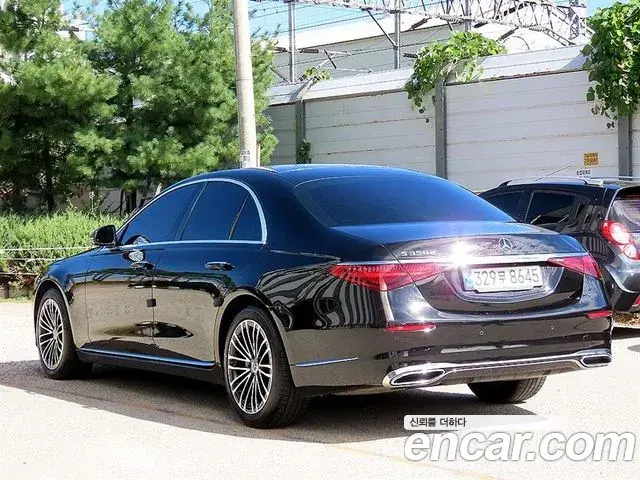 Mercedes-Benz S-Class 2022 — Фото 2/20