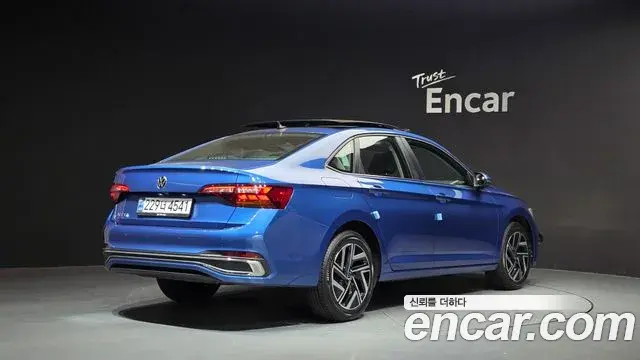 Volkswagen Jetta 2023 — Фото 2/20