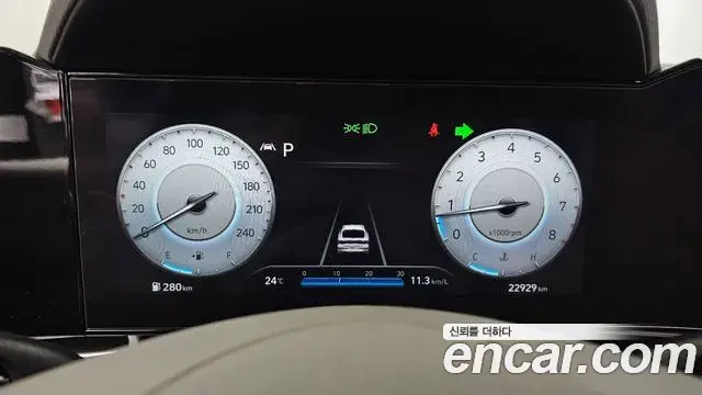 Hyundai Avante 2022 — Фото 8/20