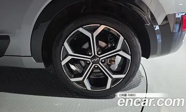 Kia Niro 2022 — Şəkil 9/35
