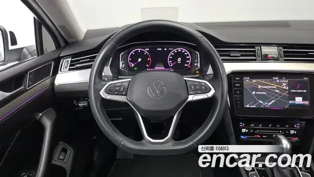 Volkswagen Passat GT 2022 — Фото 13/20