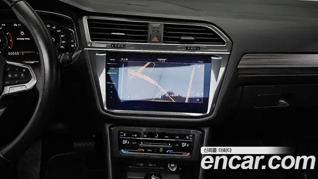 Volkswagen Tiguan Allspace 2023 — Фото 14/20
