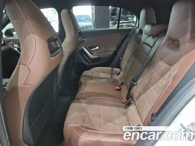 Mercedes-Benz A-Class 2026 — Фото 10/20