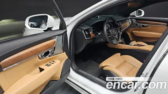 Volvo S90 2019 — Фото 10/20