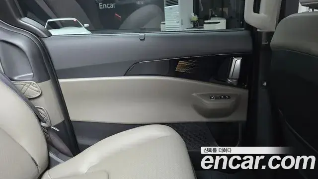Kia Carnival 2026 — Şəkil 25/33