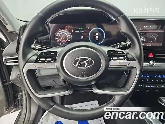 Hyundai Avante 2022 — Фото 8/19