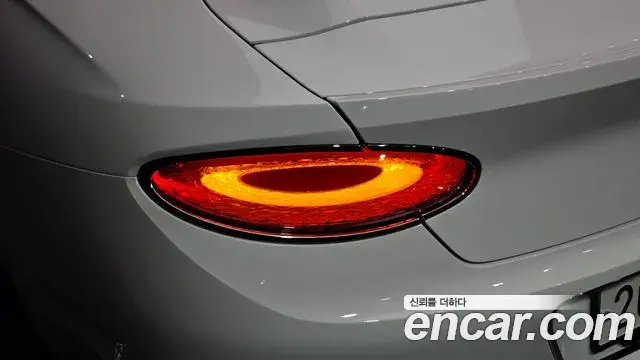 Bentley Continental GT 2023 — ფოტო 35/37