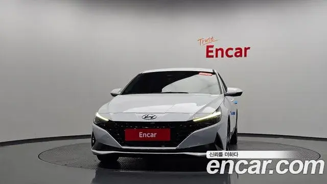 Hyundai Avante 2020 — Фото 3/20