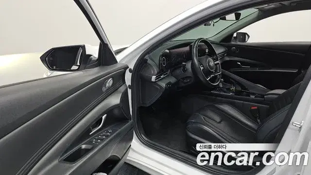 Hyundai Avante 2020 — Фото 10/20