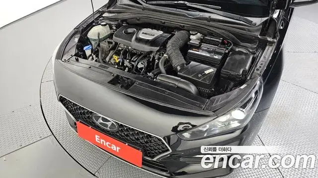 Hyundai i30 2019 — Фото 6/20