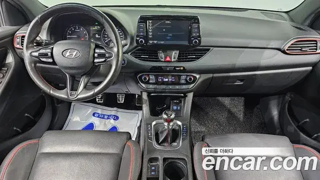 Hyundai i30 2019 — Фото 7/20