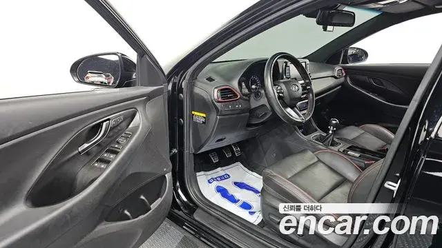 Hyundai i30 2019 — Фото 10/20