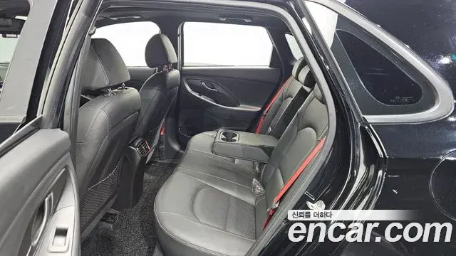 Hyundai i30 2019 — Фото 12/20