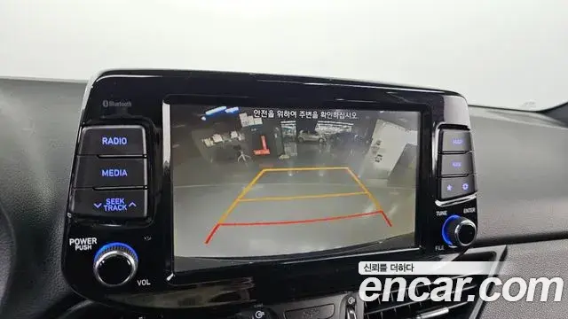 Hyundai i30 2019 — Фото 15/20