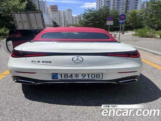 Mercedes-Benz CLE-Class 2025 — Photo 6/17