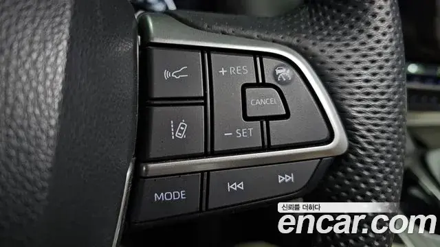 Toyota Sienna 2024 — Photo 30/37