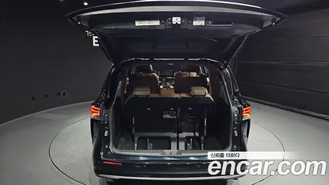 Toyota Sienna 2024 — Photo 9/37