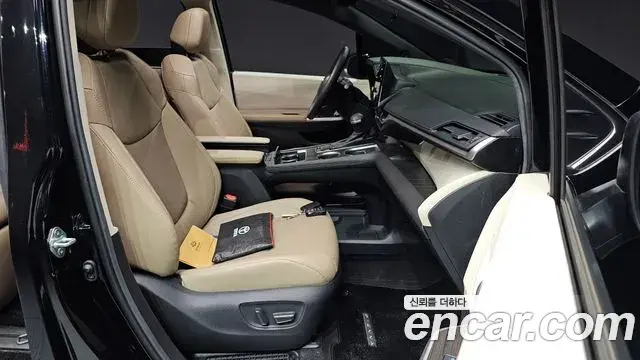 Toyota Sienna 2024 — Photo 32/37