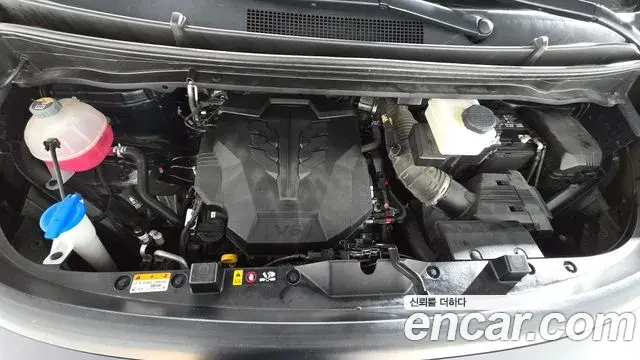Hyundai Staria 2024 — Photo 6/20