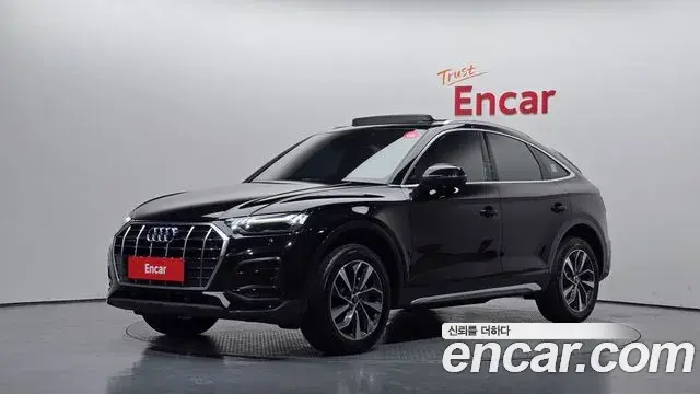 Audi Q5 2022 — Фото 1/20