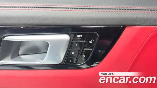 Porsche Cayenne 2019 — Фото 19/20