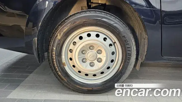 Hyundai Staria 2022 — Photo 5/20