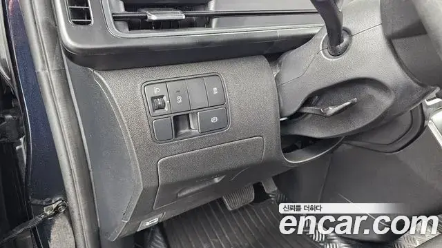 Hyundai Staria 2022 — Photo 14/20