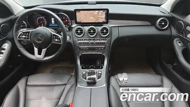 Mercedes-Benz C-Class 2019 — Фото 7/20