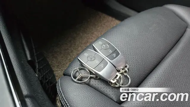 Mercedes-Benz C-Class 2019 — Фото 18/20
