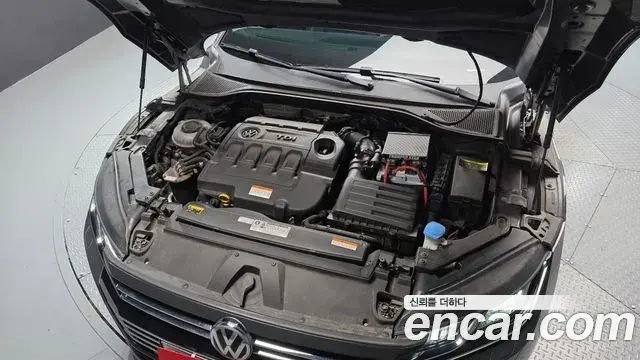 Volkswagen Arteon 2019 — Şəkil 9/20