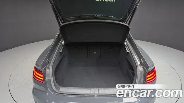 Volkswagen Arteon 2019 — Şəkil 7/20