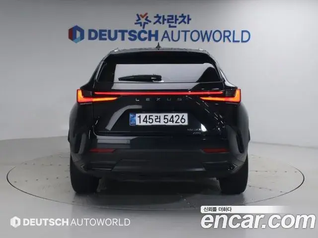 Lexus NX350h 2025 — Фото 3/20
