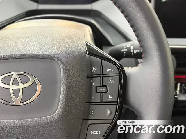 Toyota Prius 2026 — Photo 5/18
