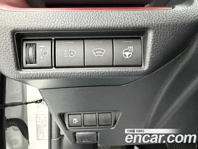 Toyota Prius 2026 — Photo 16/18