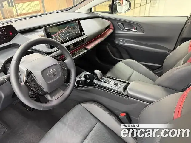 Toyota Prius 2026 — Photo 18/18