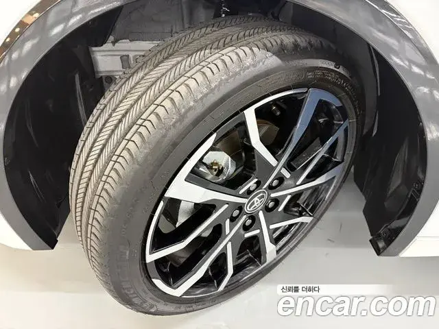 Toyota Prius 2026 — Photo 14/18