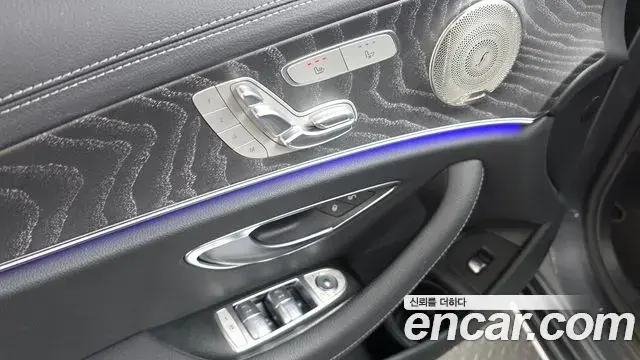 Mercedes-Benz E-Class 2023 — Фото 19/20