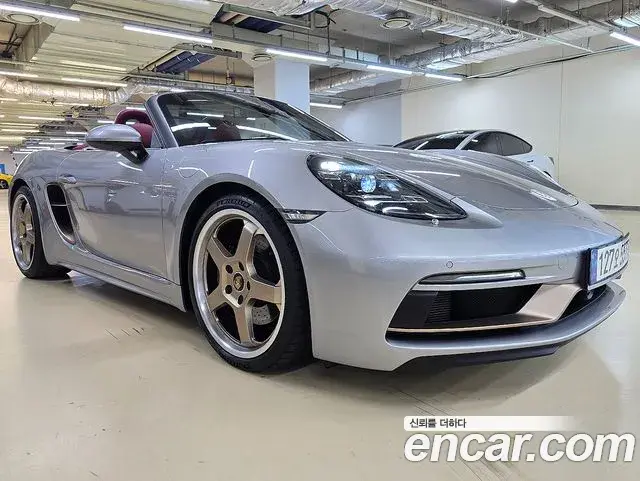 Porsche 718 Boxster 2021 — Photo 1/20