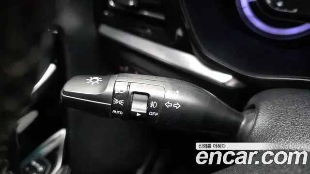 Kia Niro 2020 — Фото 18/20