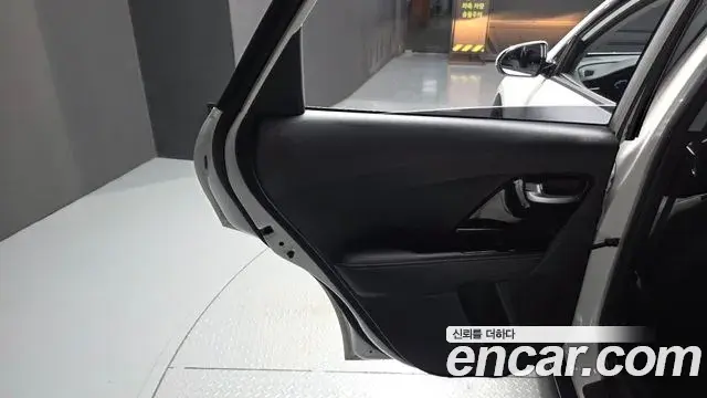 Kia Niro 2020 — Photo 23/29