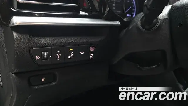 Kia Niro 2020 — Photo 27/29