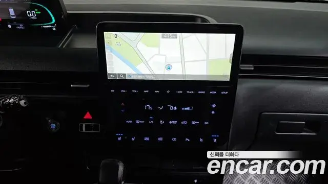 Hyundai Staria 2024 — Фото 12/20