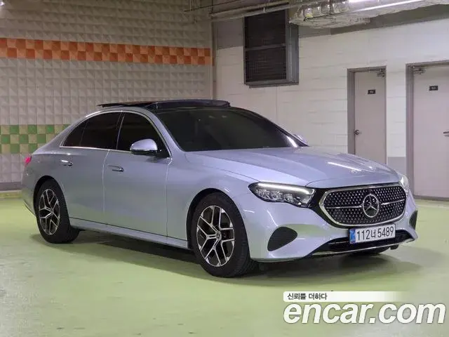 Mercedes-Benz E-Class 2025 — Фото 2/20