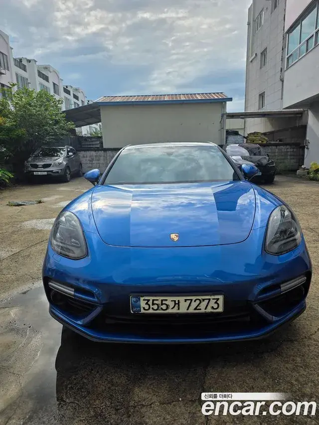 Porsche Panamera 2018 — Фото 3/10